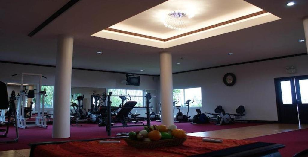 Daosavanh Resort & Spa Hotel Savannakhet Bagian luar foto