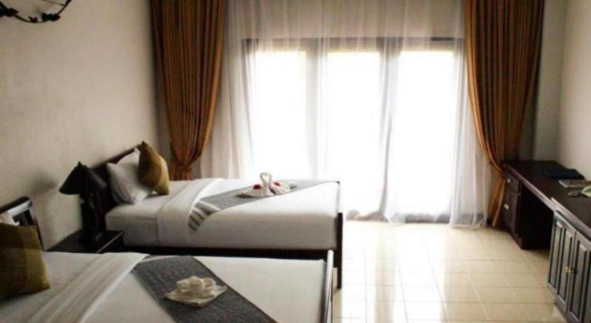 Daosavanh Resort & Spa Hotel Savannakhet Bagian luar foto